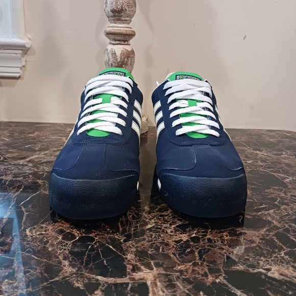 Adidas Samoa Classic 2013 Streetwear/Lifestyle Shoes Size 11 for Men - Picture 3 of 12